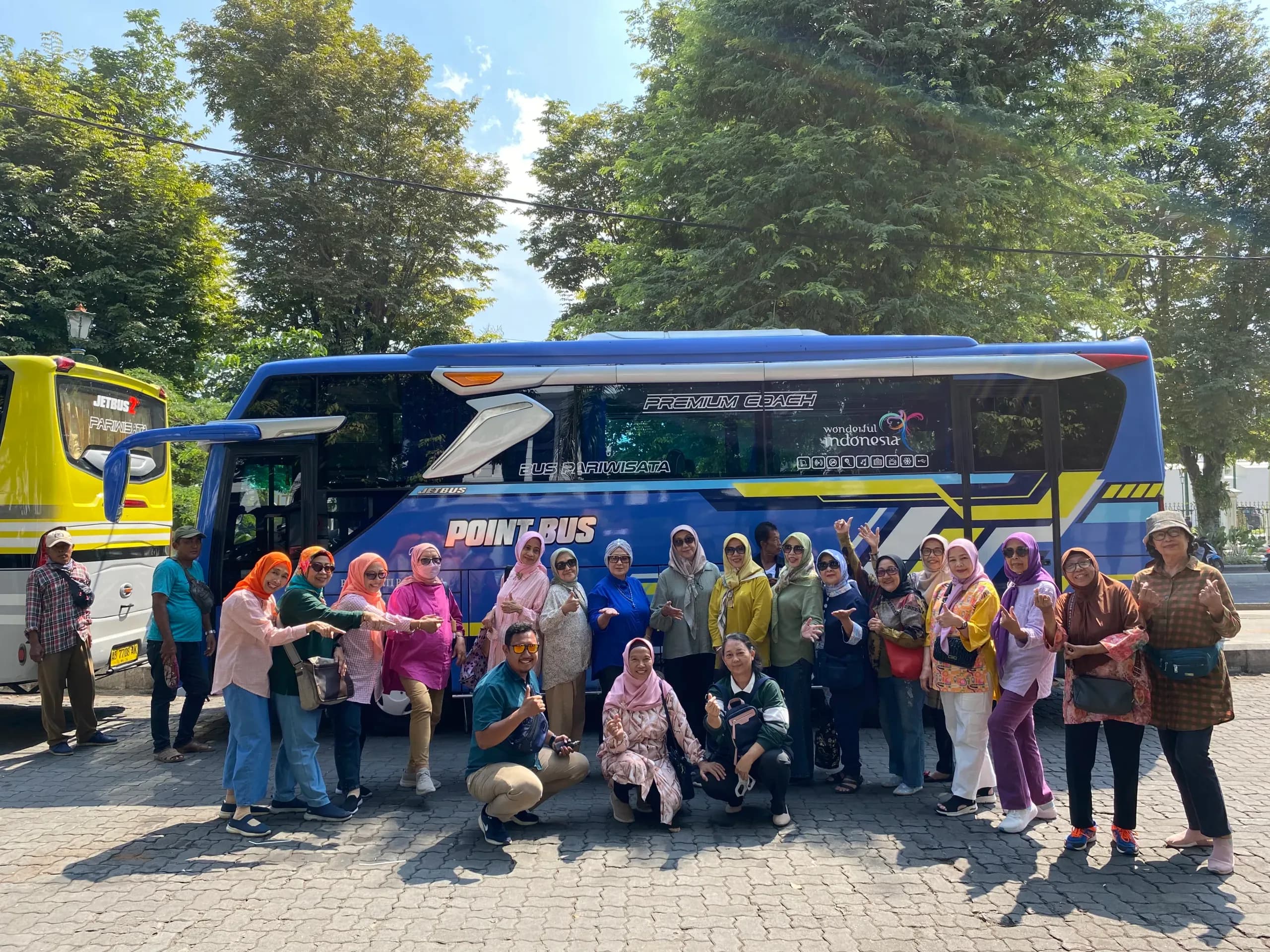 Dokumentasi Rombongan Wisata & Armada Bus Pariwisata
